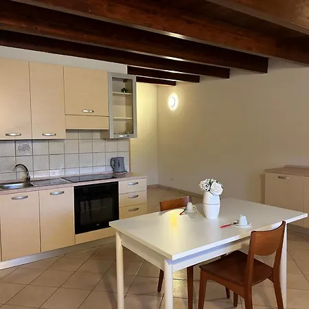 Appartement Le Due Torri Lecce nei Marsi