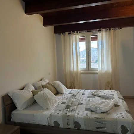 Le Due Torri Apartmán *